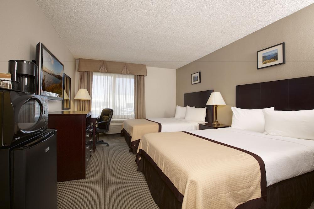 Baymont By Wyndham Hotel